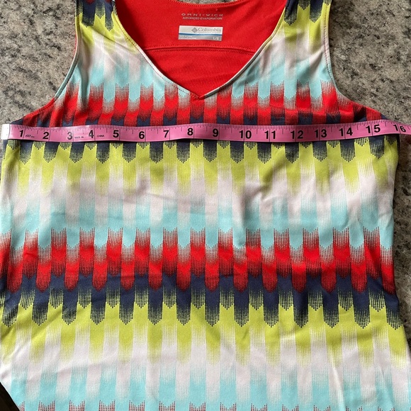 😊 3/$40 Columbia Omni Wick Athletic Tank Womans Large - Picture 8 of 10